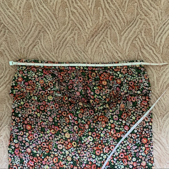 Billabong strapless romper 🌸☀️ - Picture 5 of 6